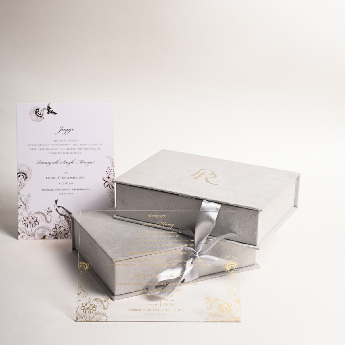Box Invite White Mirage