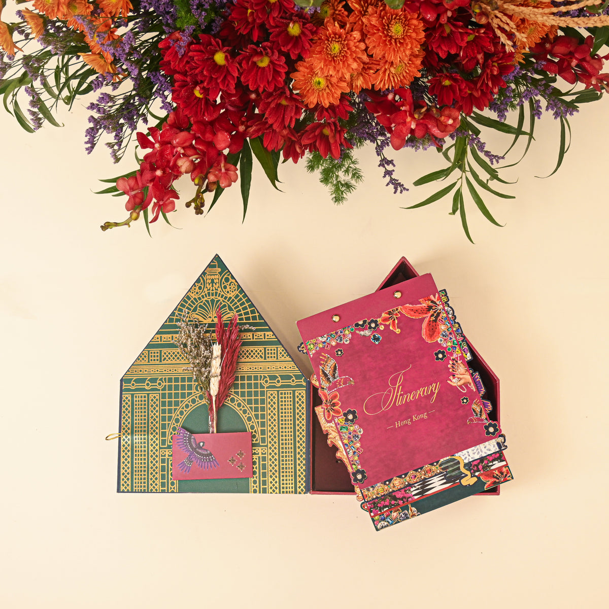 Box Invite White Mirage