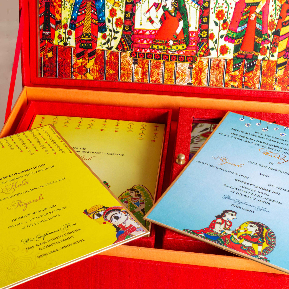 Box Invite White Mirage