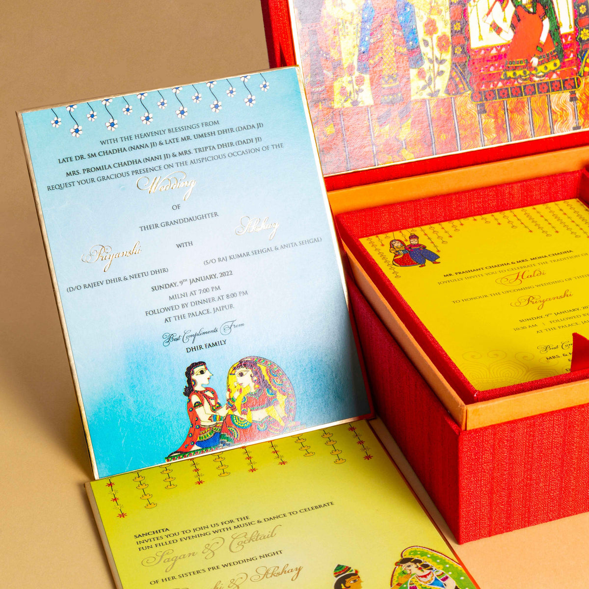 Box Invite White Mirage