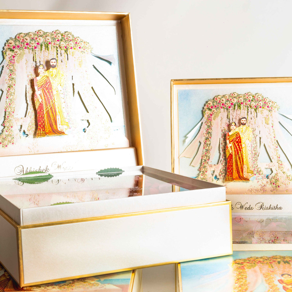 Box Invite White Mirage
